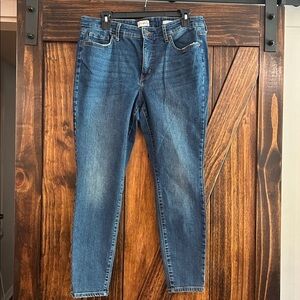 Wonderly Denim Blue Jeans